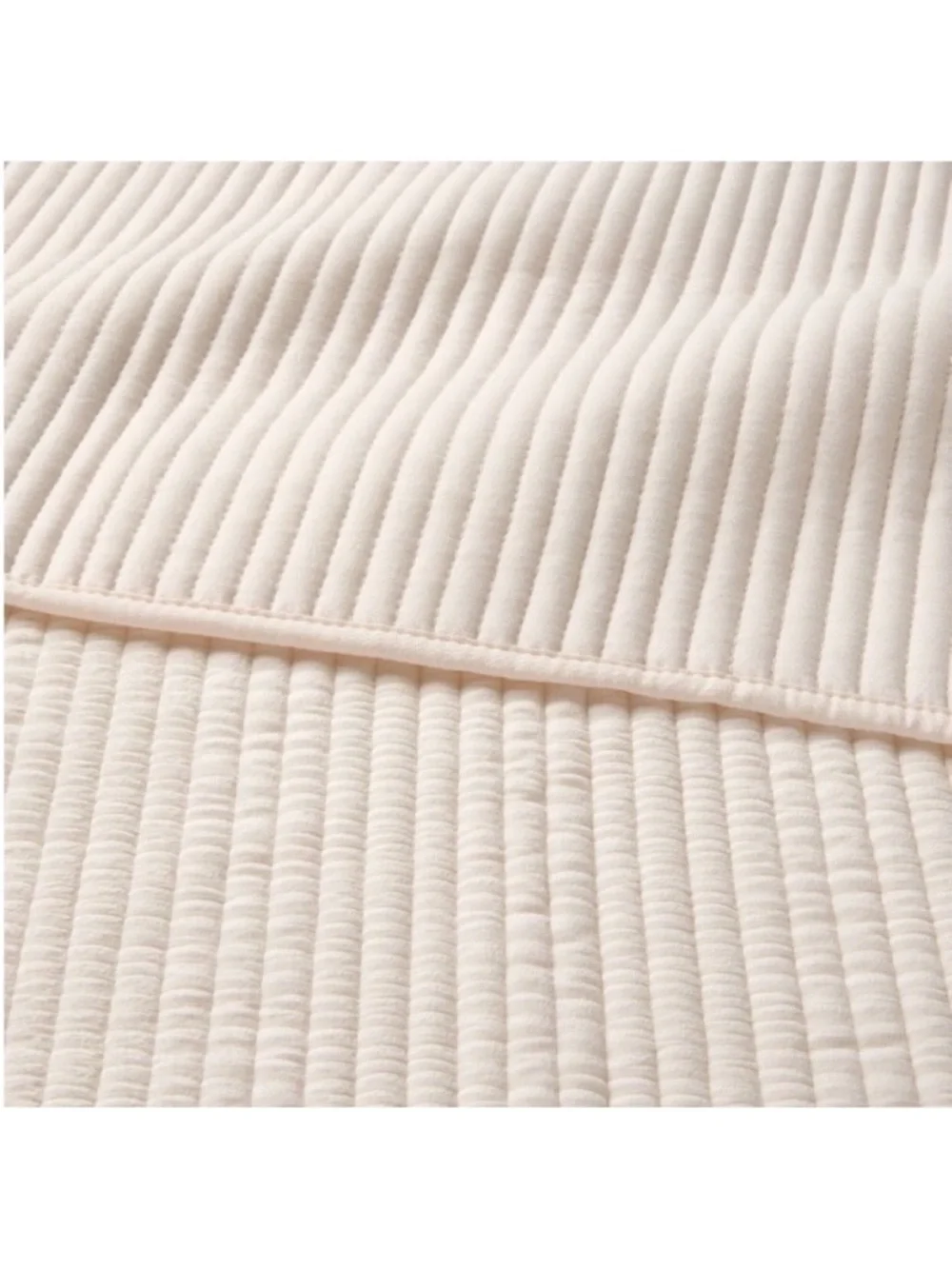 NWT King Ruched Velvet Quilt Ivory - Threshold